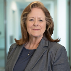 Aragon-Favorite-Headshot-12 1-1